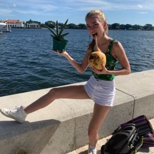 Meet your Posher, Devon